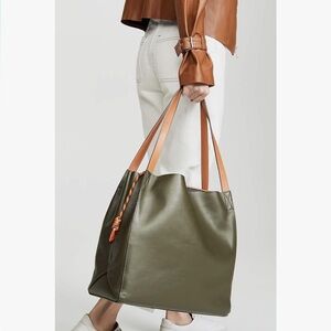 BRAND NEW, NEVER USED Rag & Bone Tote bag. Olive Green. Beautiful leather